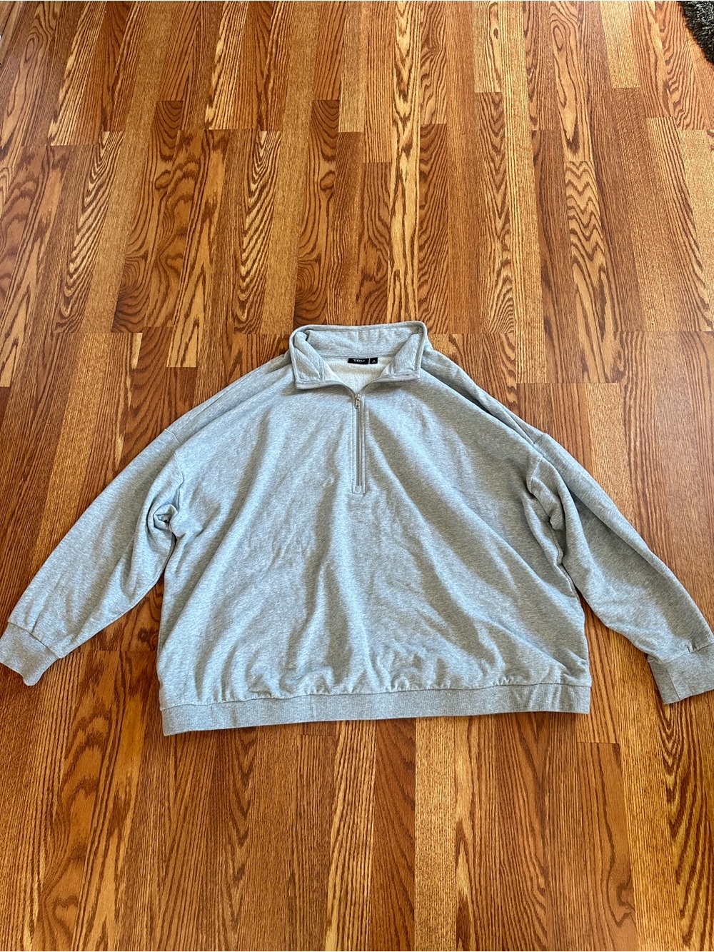 Grey quarter zip sweatshirt Size S